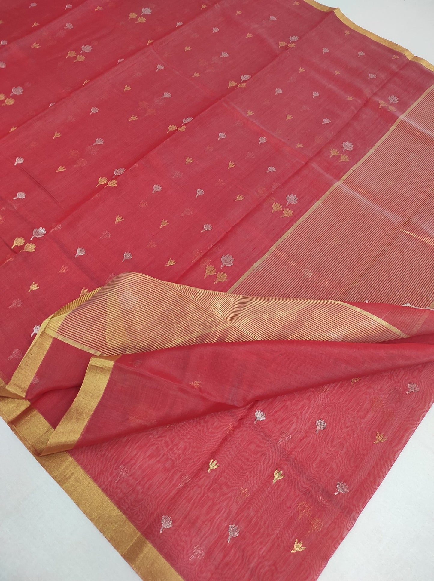 Chanderi Silk Cotton Silver & Gold Zari work Red Saree - ArtsyIndia